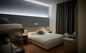 Lainez Rooms&Suites